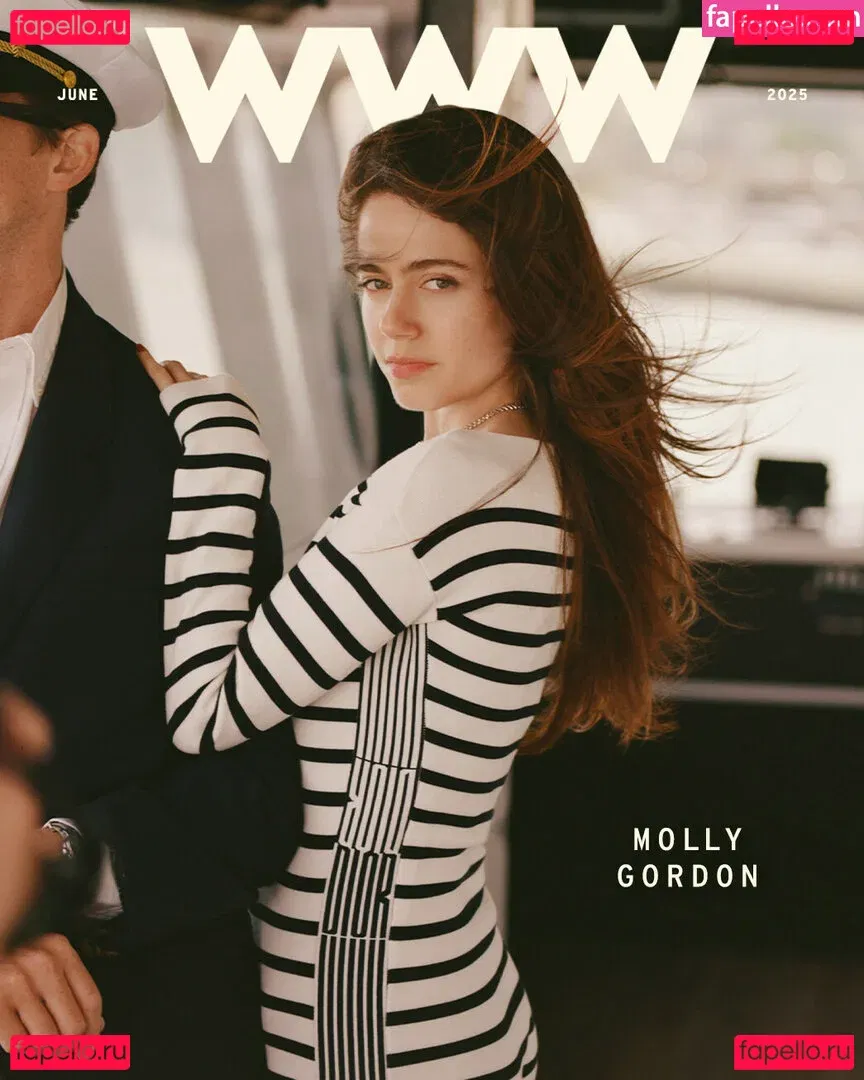 Molly Gordon Onlyfans Photo Gallery 
