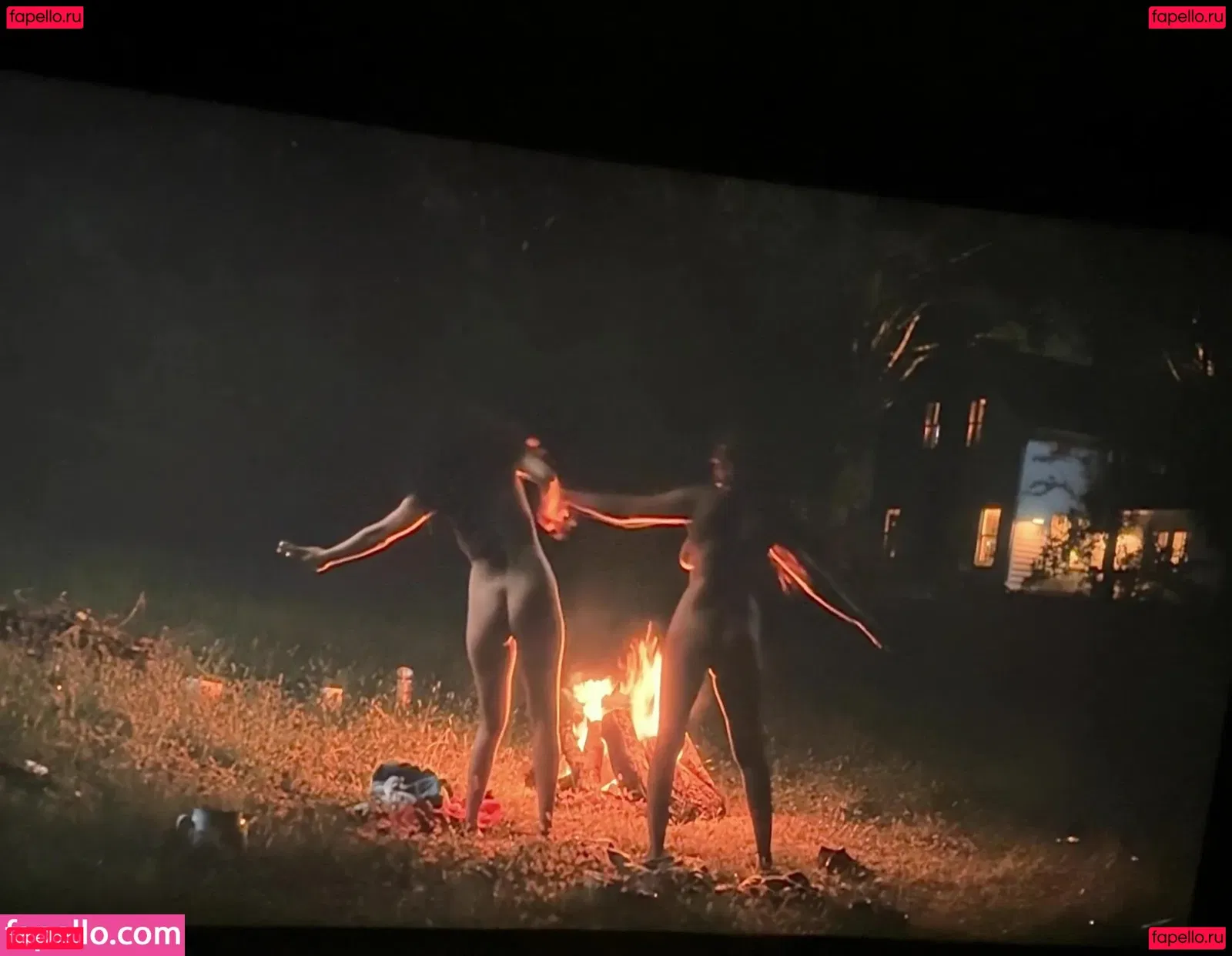 Molly Gordon Onlyfans Photo Gallery 