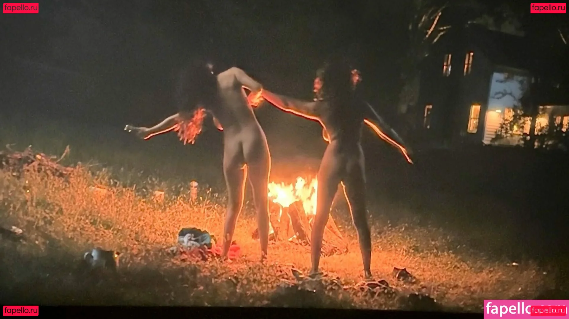 Molly Gordon Onlyfans Photo Gallery 