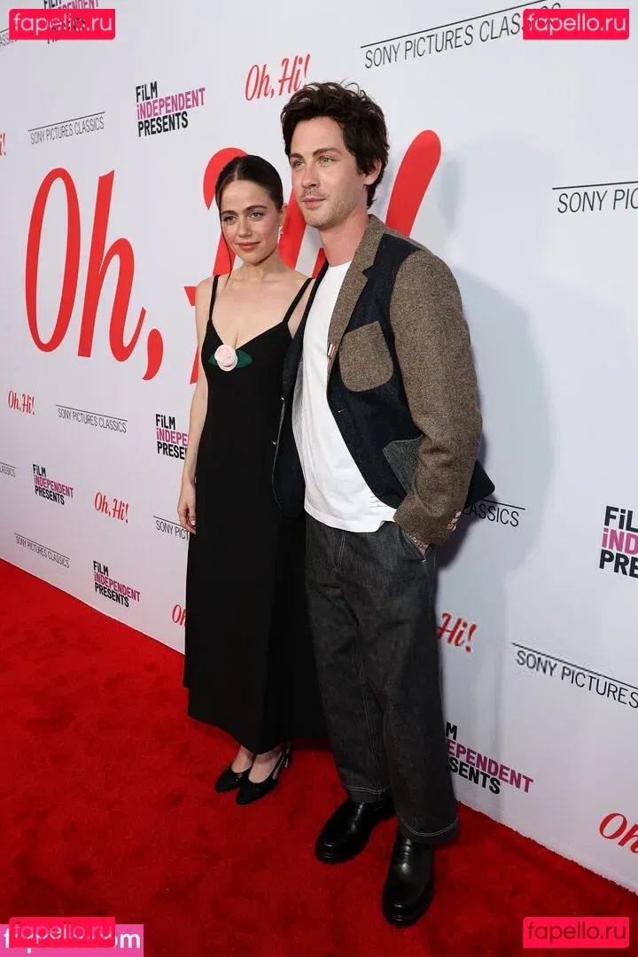 Molly Gordon Onlyfans Photo Gallery 