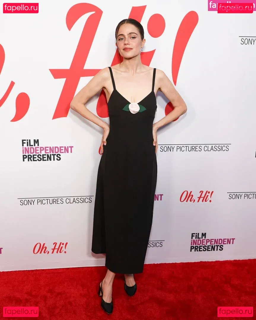 Molly Gordon Onlyfans Photo Gallery 