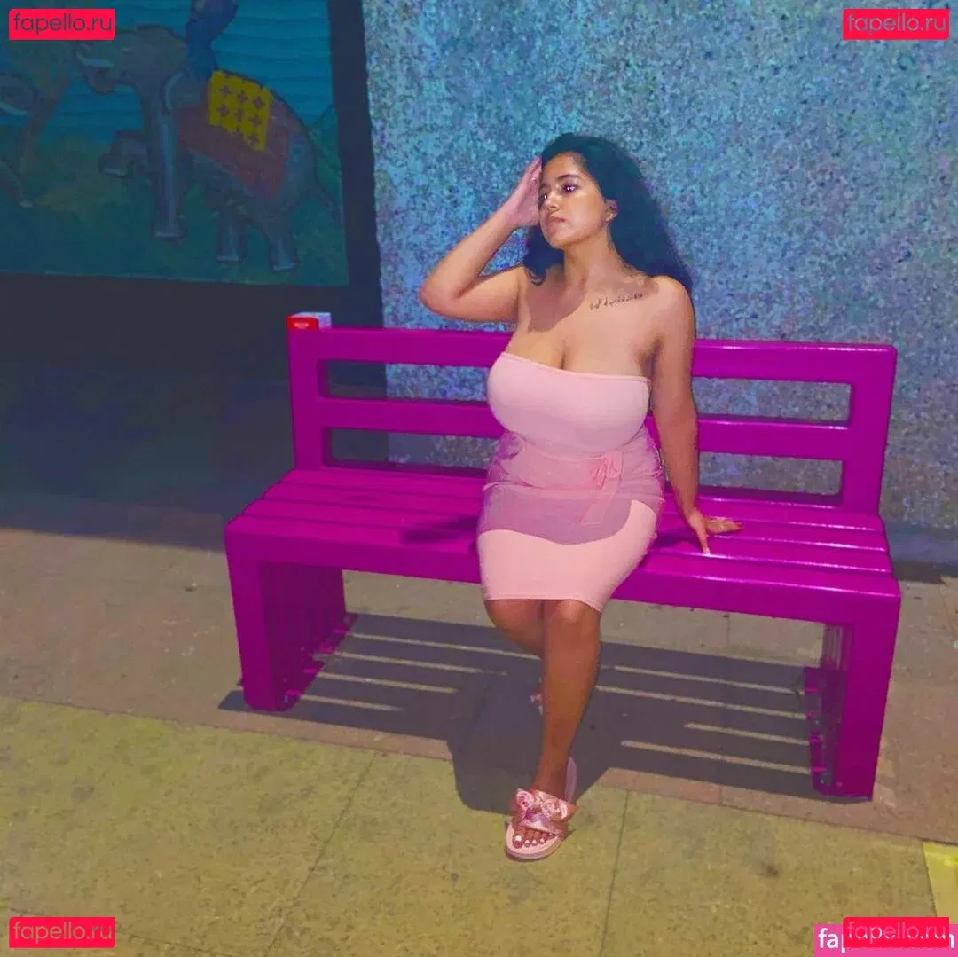 Bianka Bouyer Onlyfans Photo Gallery 