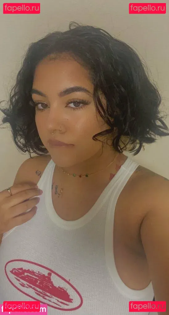 Bianka Bouyer Onlyfans Photo Gallery 