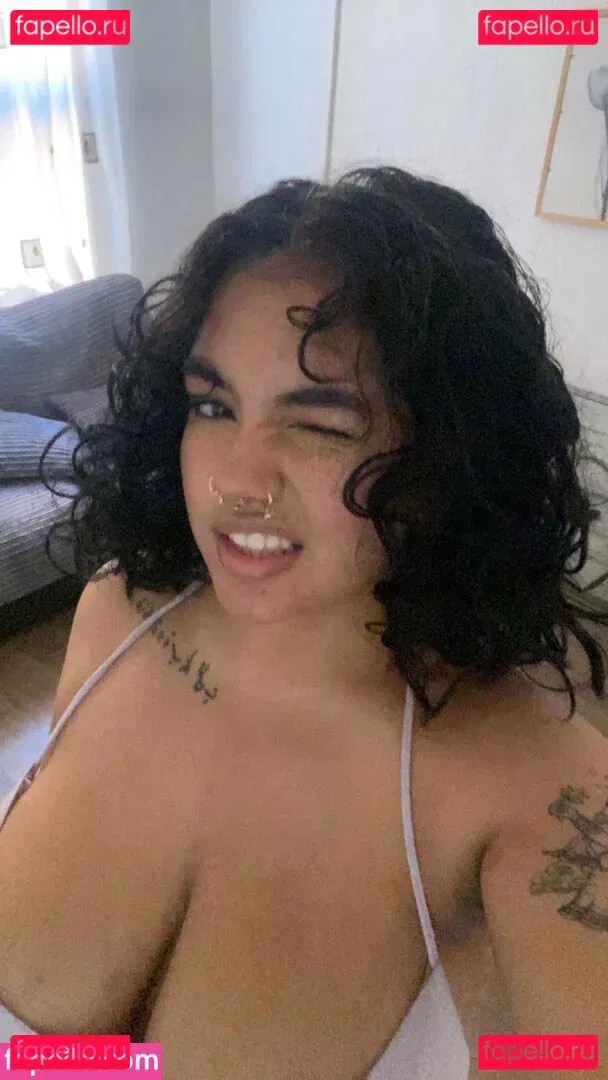 Bianka Bouyer Onlyfans Photo Gallery 