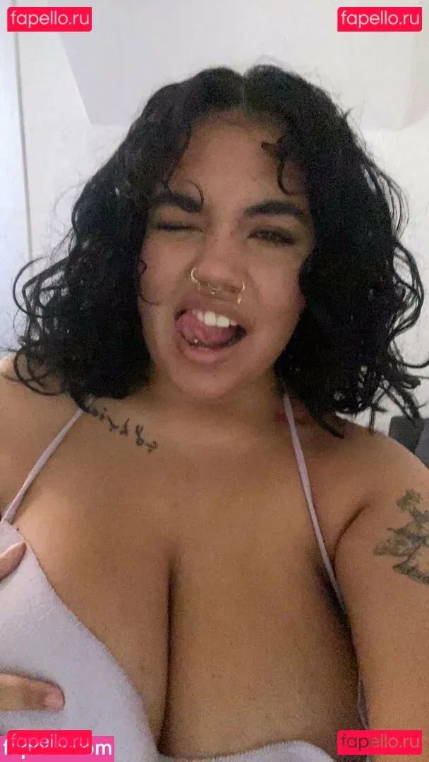 Bianka Bouyer Onlyfans Photo Gallery 