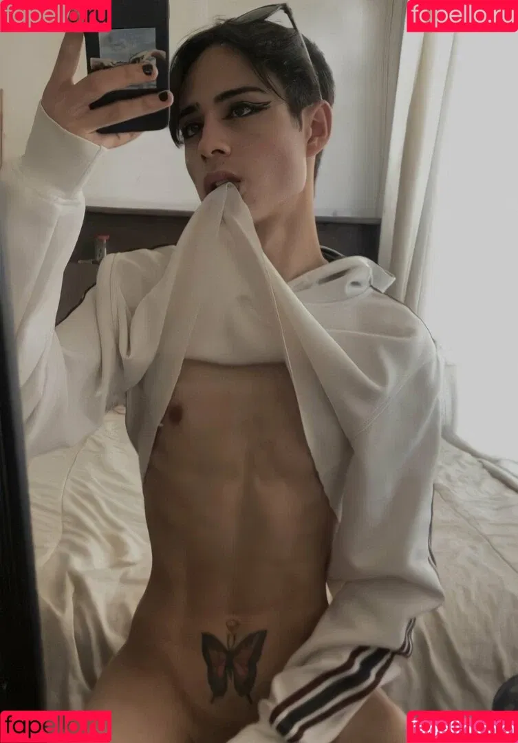 Yairestradah Onlyfans Photo Gallery 