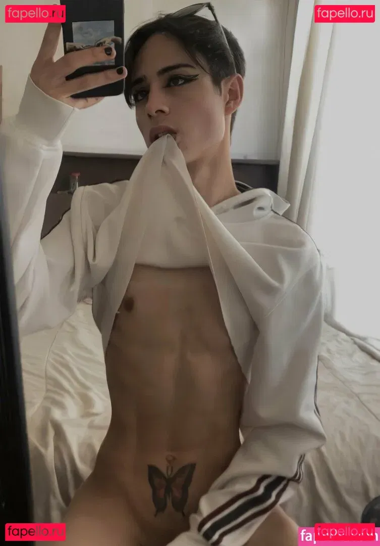 Yairestradah Onlyfans Photo Gallery 