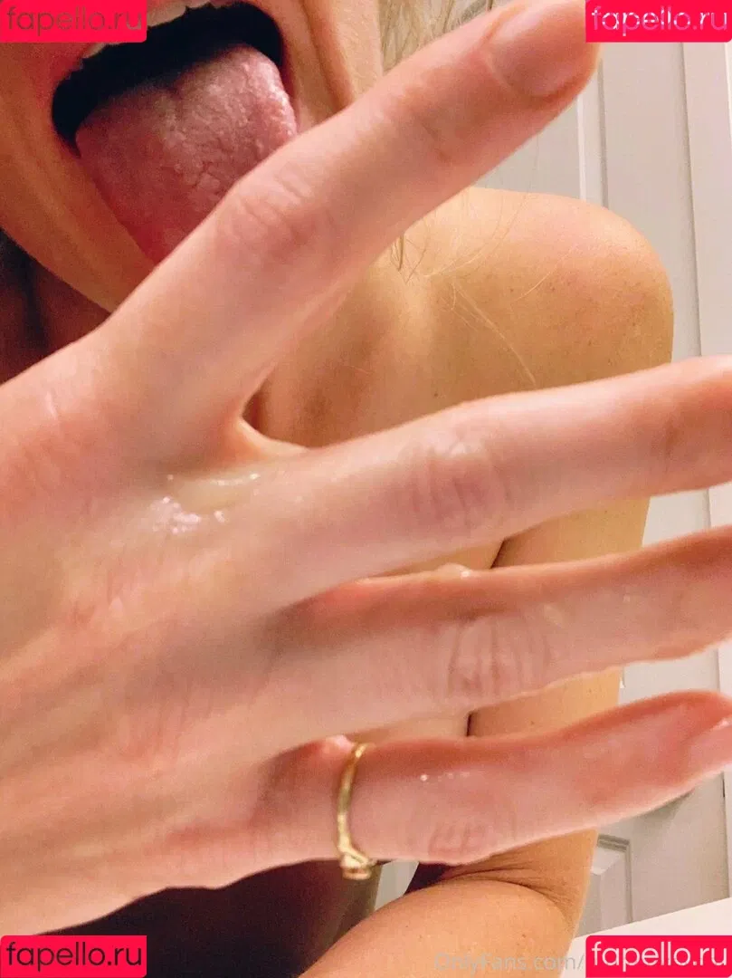 mommybyday Onlyfans Photo Gallery 