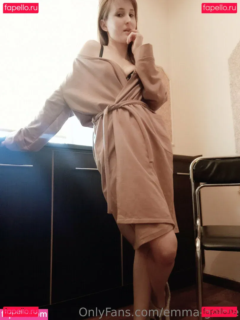 emma-goldie Onlyfans Photo Gallery 