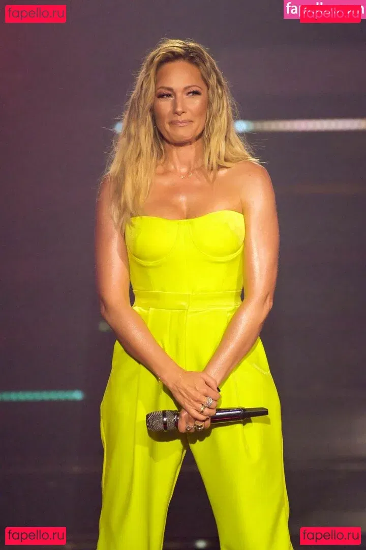 Helene Fischer Onlyfans Photo Gallery 