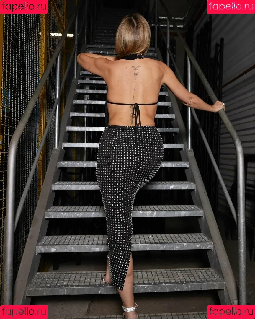 Hadise Onlyfans Photo Gallery 