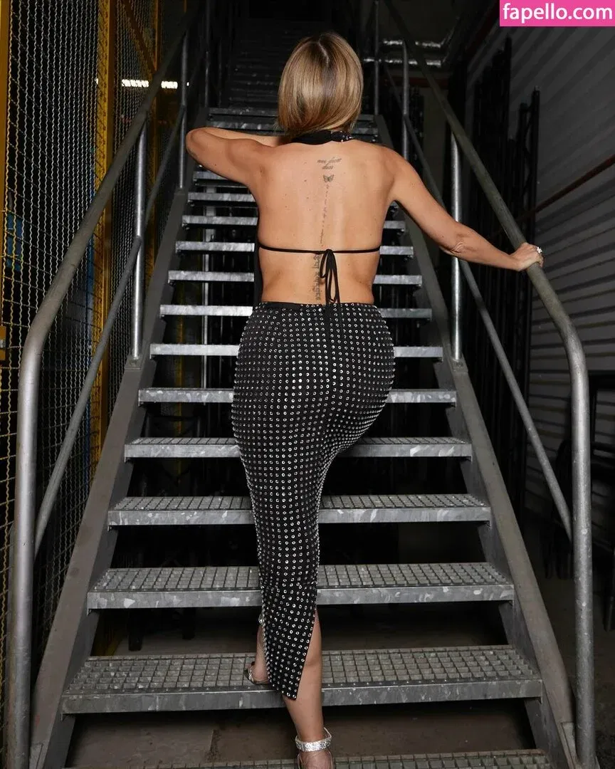 Hadise Onlyfans Photo Gallery 