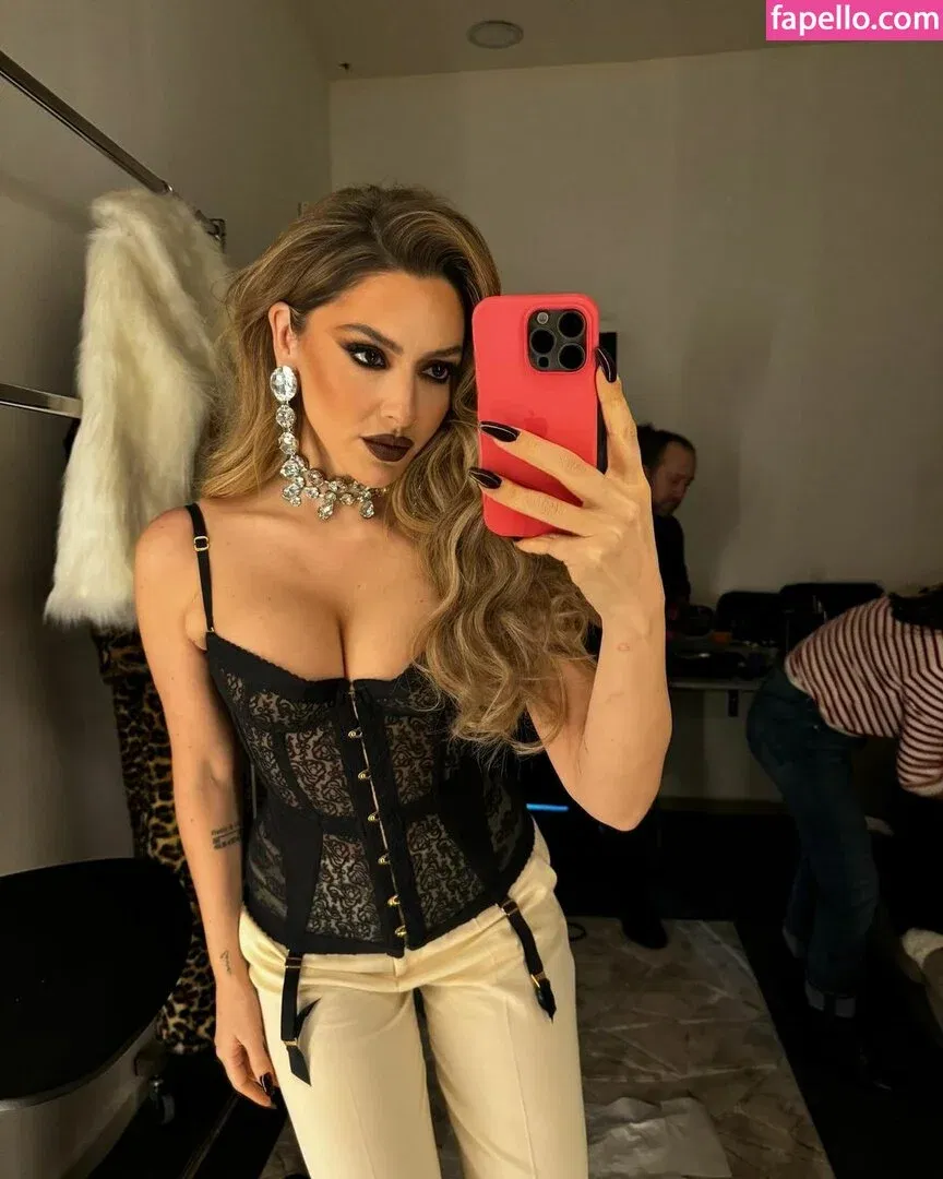 Hadise Onlyfans Photo Gallery 