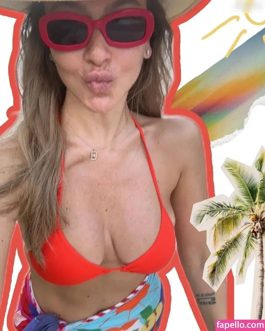 Hadise Onlyfans Photo Gallery 