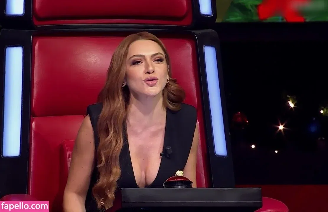 Hadise Onlyfans Photo Gallery 