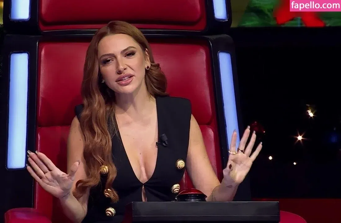 Hadise Onlyfans Photo Gallery 