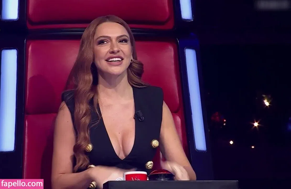 Hadise Onlyfans Photo Gallery 