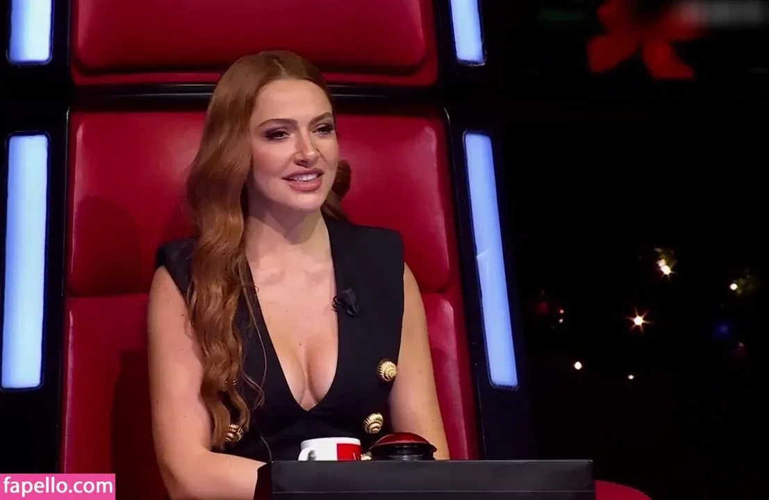 Hadise Onlyfans Photo Gallery 