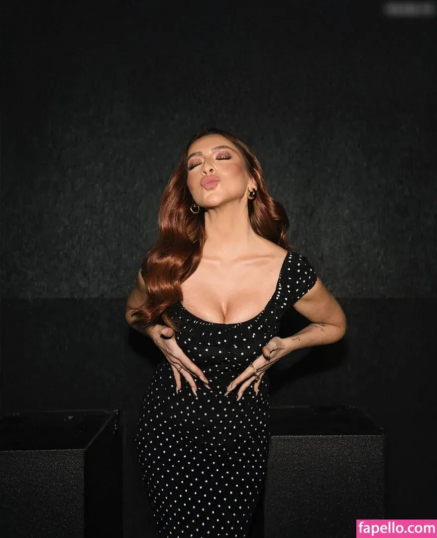 Hadise Onlyfans Photo Gallery 