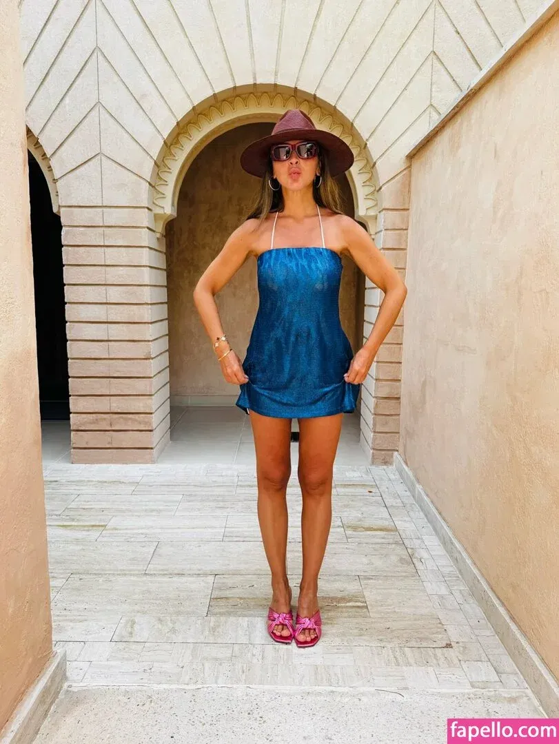 Hadise Onlyfans Photo Gallery 