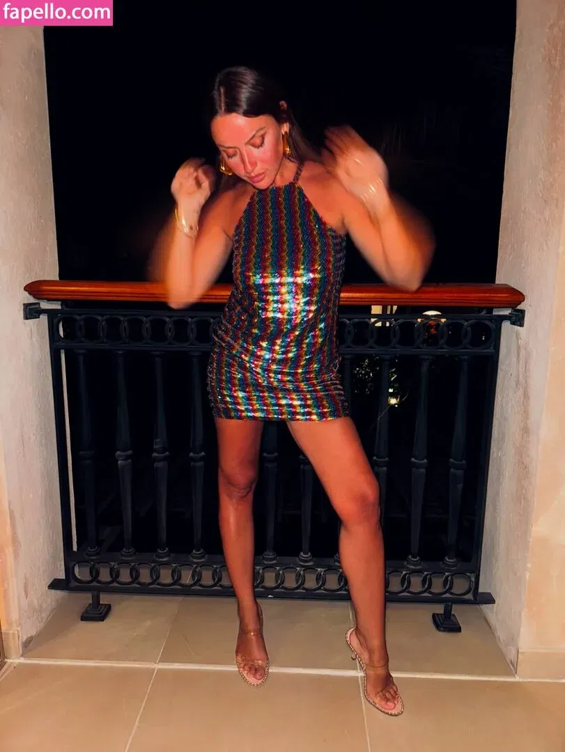 Hadise Onlyfans Photo Gallery 