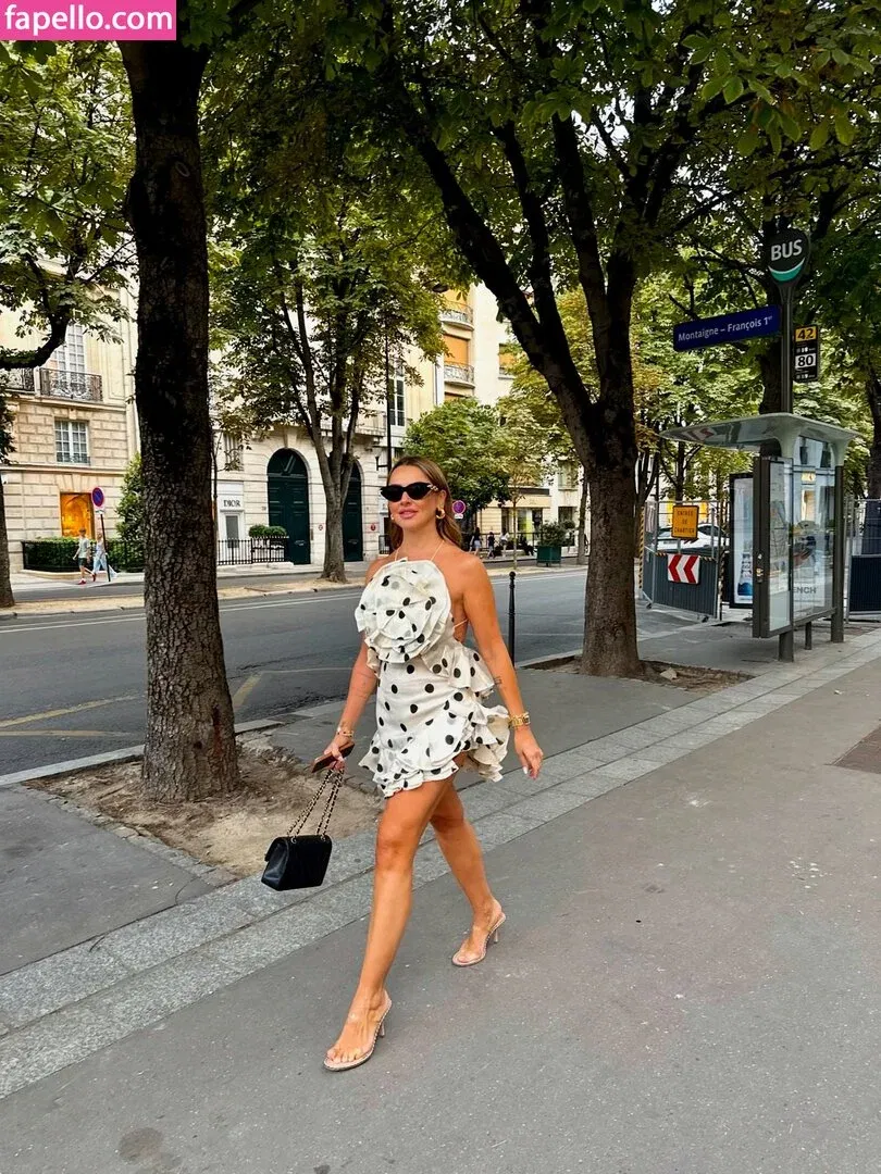 Hadise Onlyfans Photo Gallery 