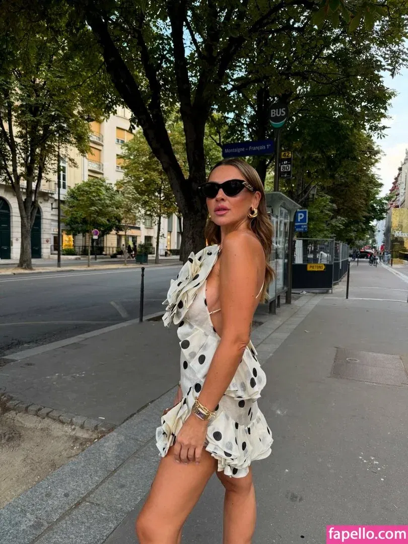 Hadise Onlyfans Photo Gallery 