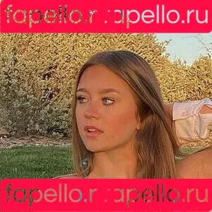 Sydney Ramolla Onlyfans Photo Gallery 