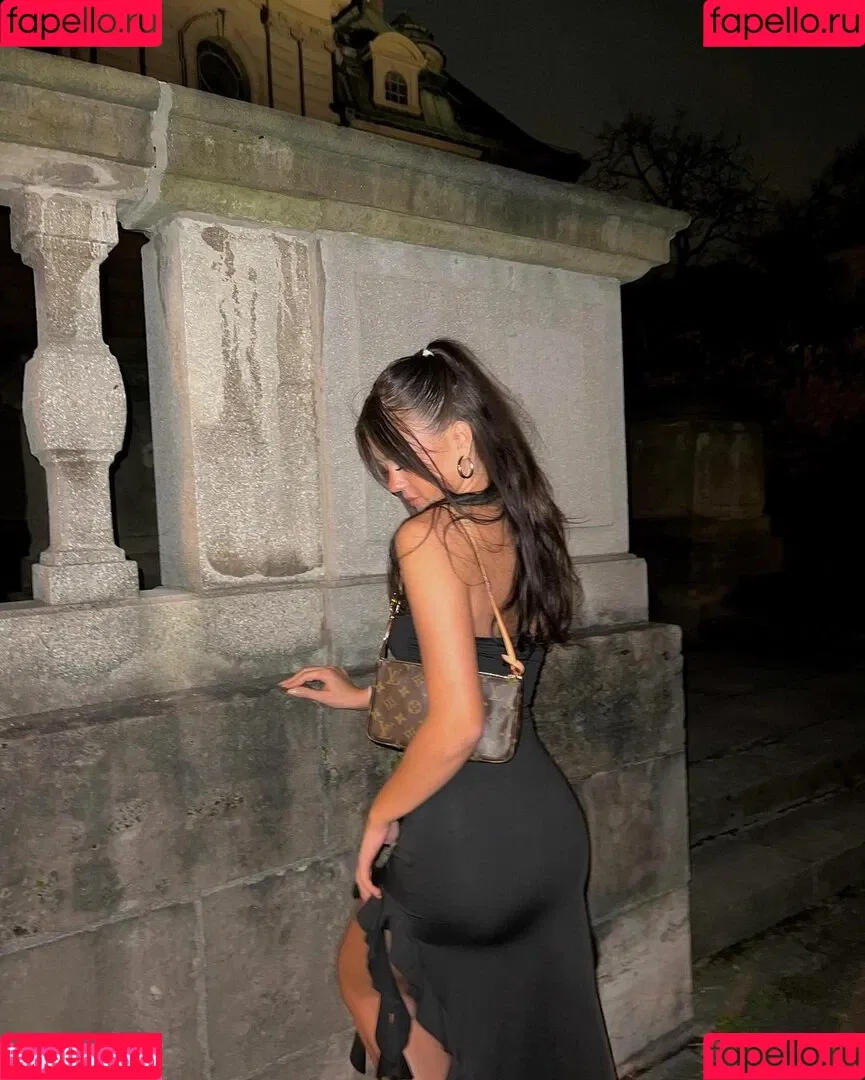 Sydney Ramolla Onlyfans Photo Gallery 