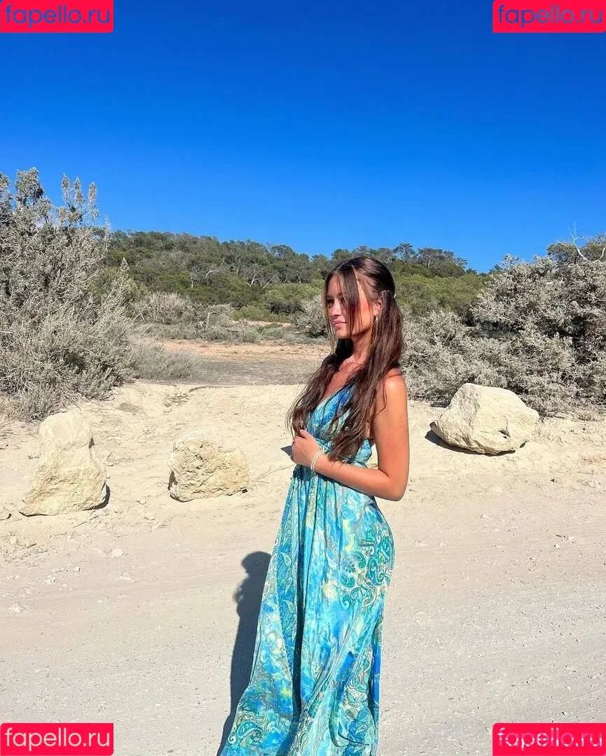 Sydney Ramolla Onlyfans Photo Gallery 