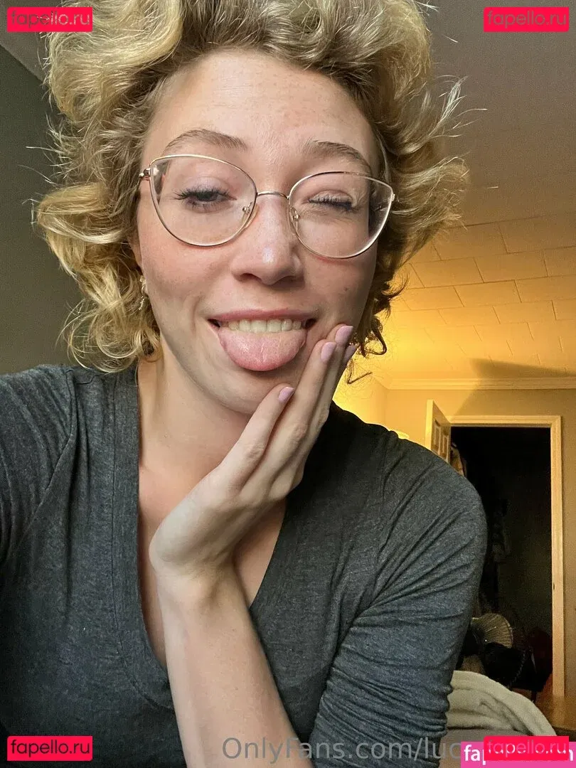 reddawn01 Onlyfans Photo Gallery 