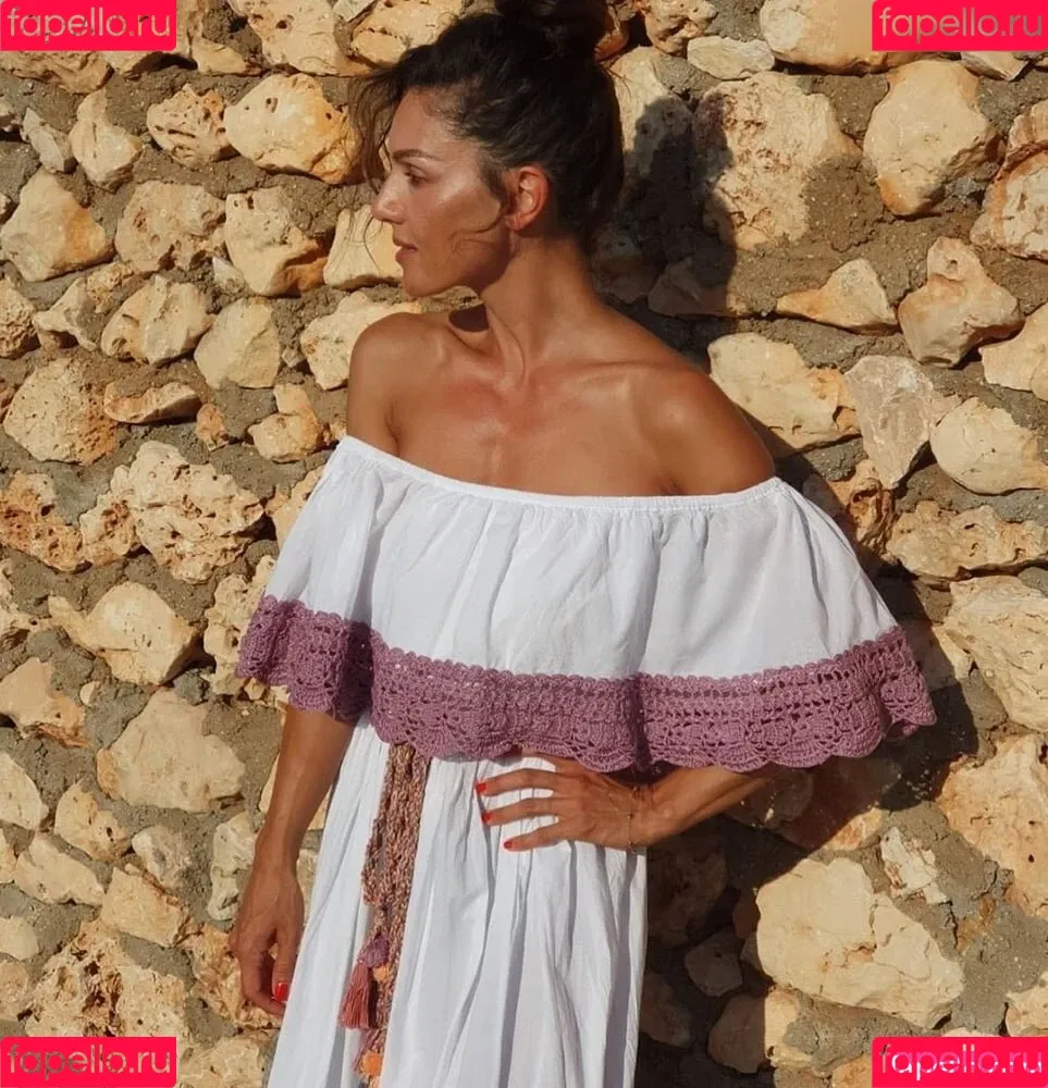 Nazan Eckes Onlyfans Photo Gallery 