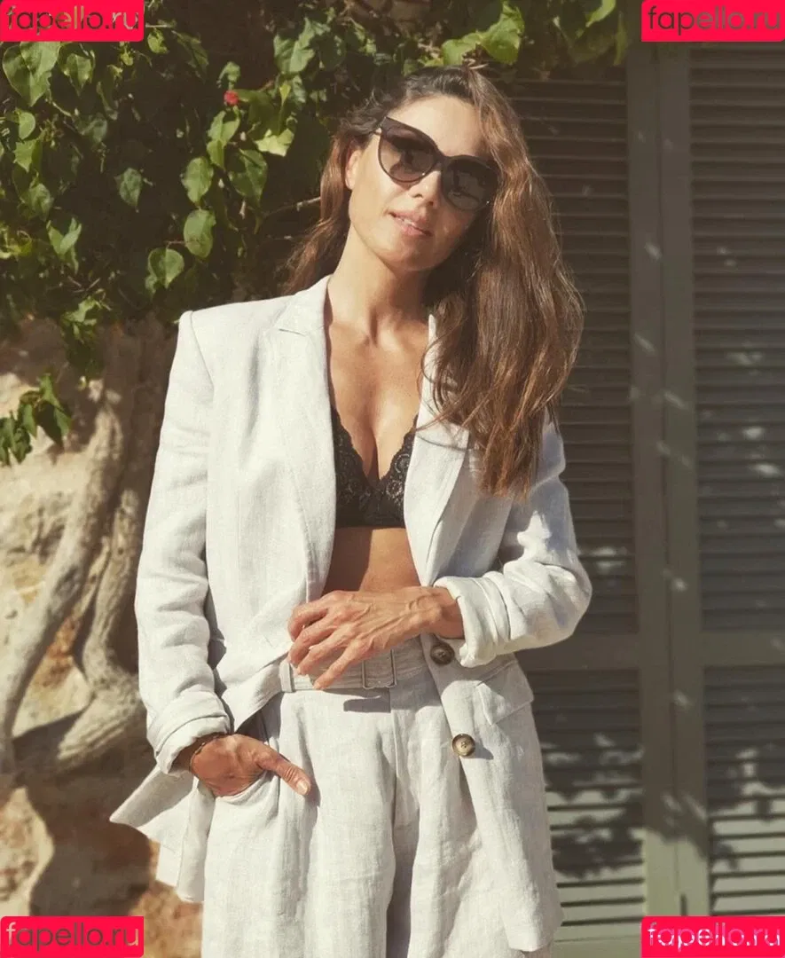 Nazan Eckes Onlyfans Photo Gallery 