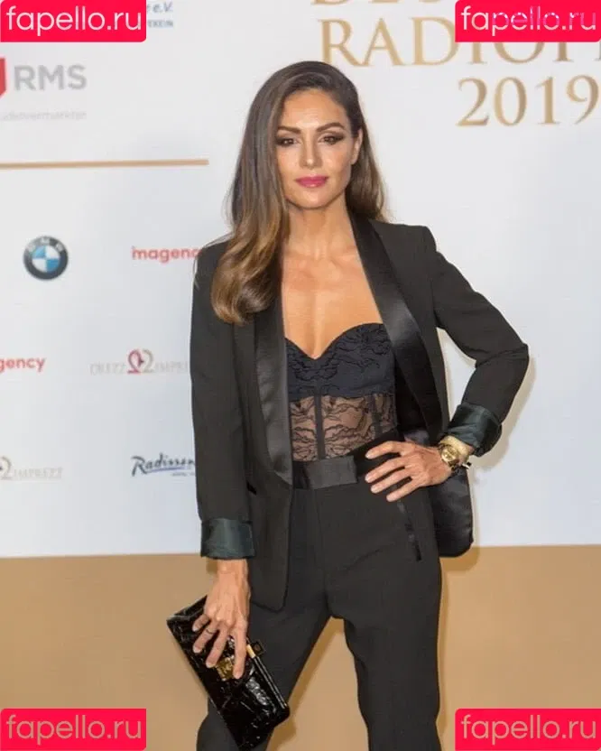 Nazan Eckes Onlyfans Photo Gallery 