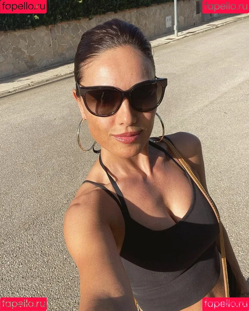 Nazan Eckes Onlyfans Photo Gallery 