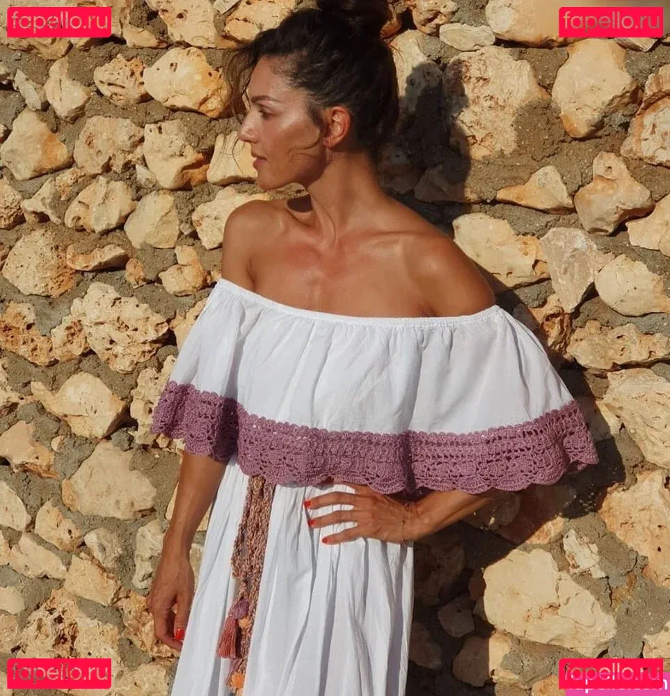 Nazan Eckes Onlyfans Photo Gallery 