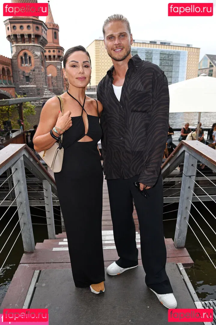 Nazan Eckes Onlyfans Photo Gallery 