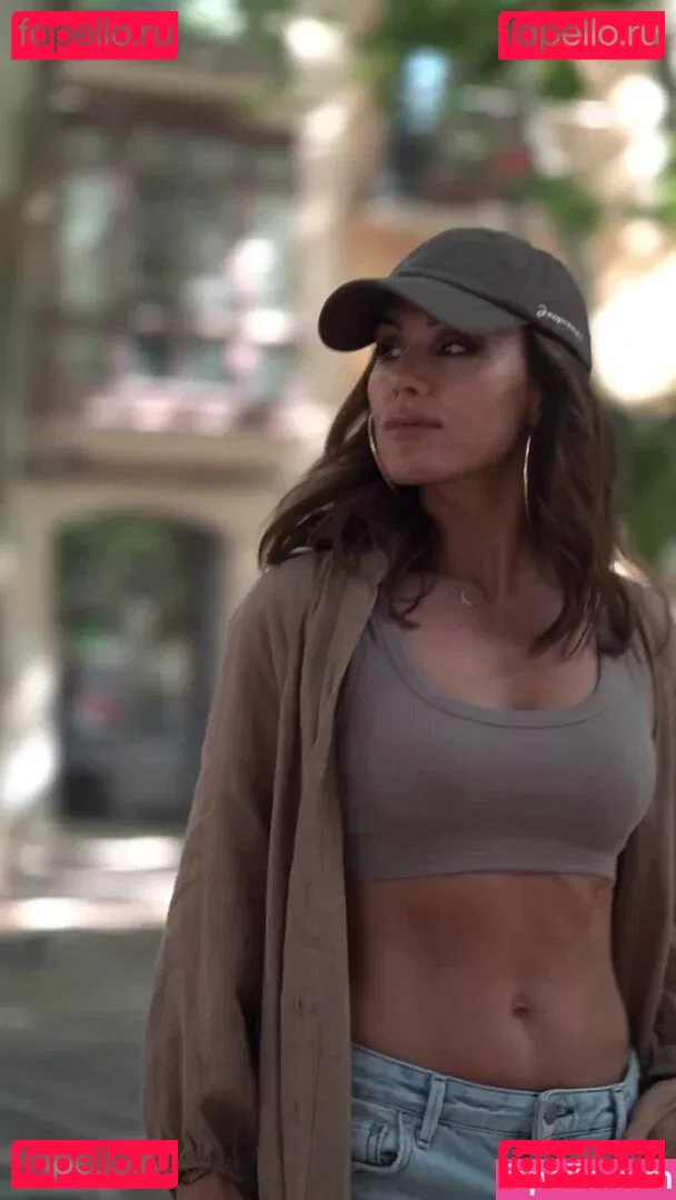 Nazan Eckes Onlyfans Photo Gallery 