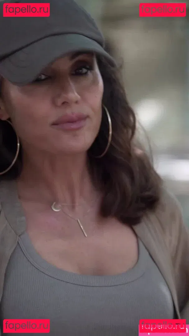 Nazan Eckes Onlyfans Photo Gallery 