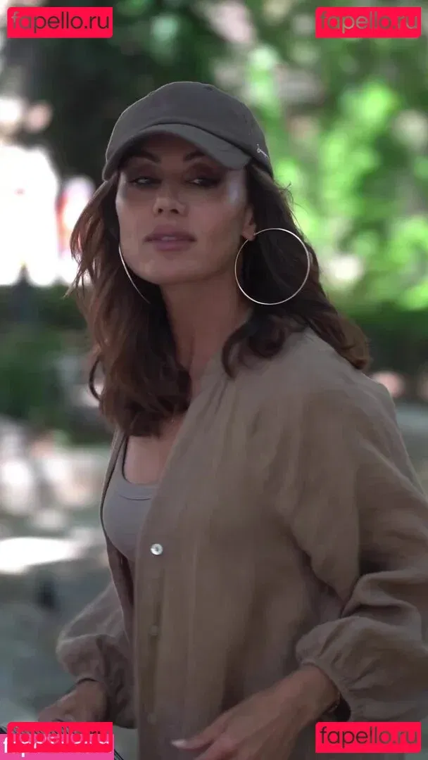 Nazan Eckes Onlyfans Photo Gallery 