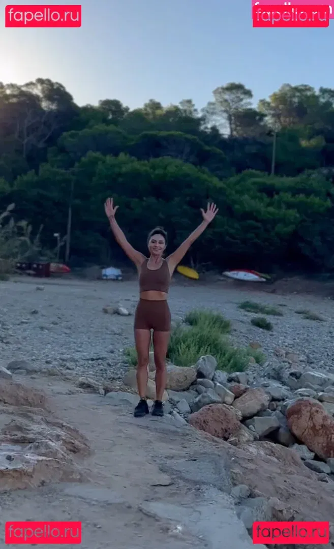 Nazan Eckes Onlyfans Photo Gallery 