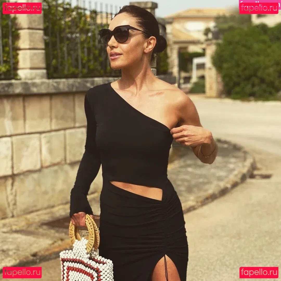 Nazan Eckes Onlyfans Photo Gallery 