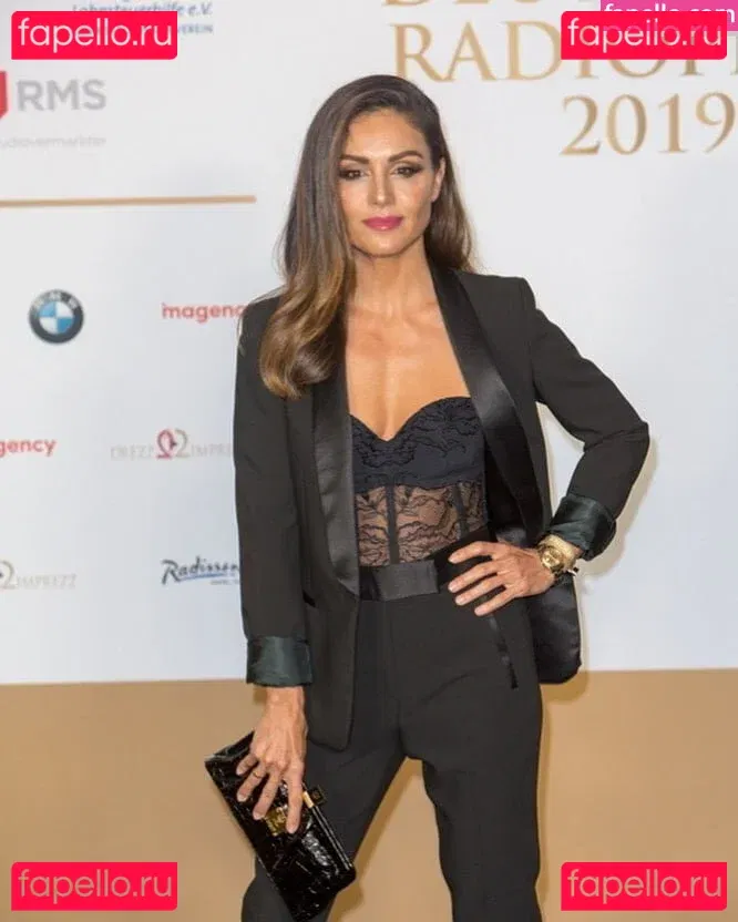 Nazan Eckes Onlyfans Photo Gallery 