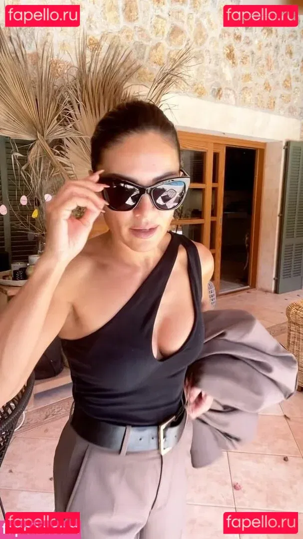 Nazan Eckes Onlyfans Photo Gallery 