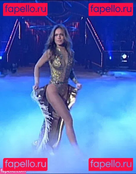 Nazan Eckes Onlyfans Photo Gallery 