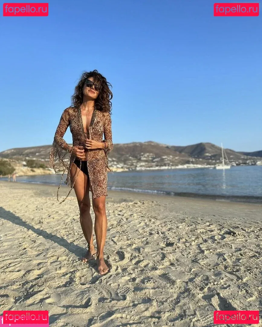 Nazan Eckes Onlyfans Photo Gallery 