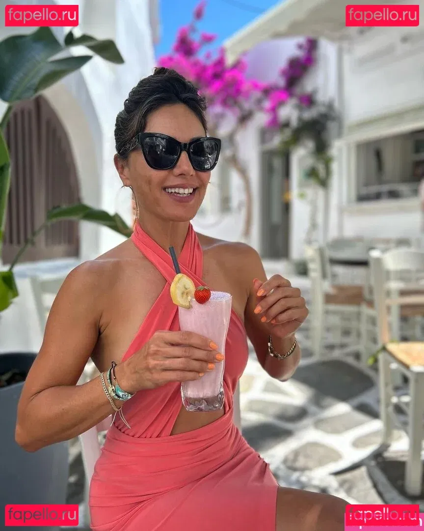 Nazan Eckes Onlyfans Photo Gallery 