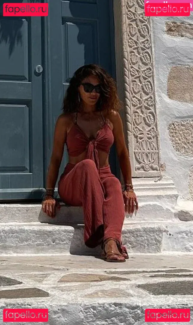 Nazan Eckes Onlyfans Photo Gallery 