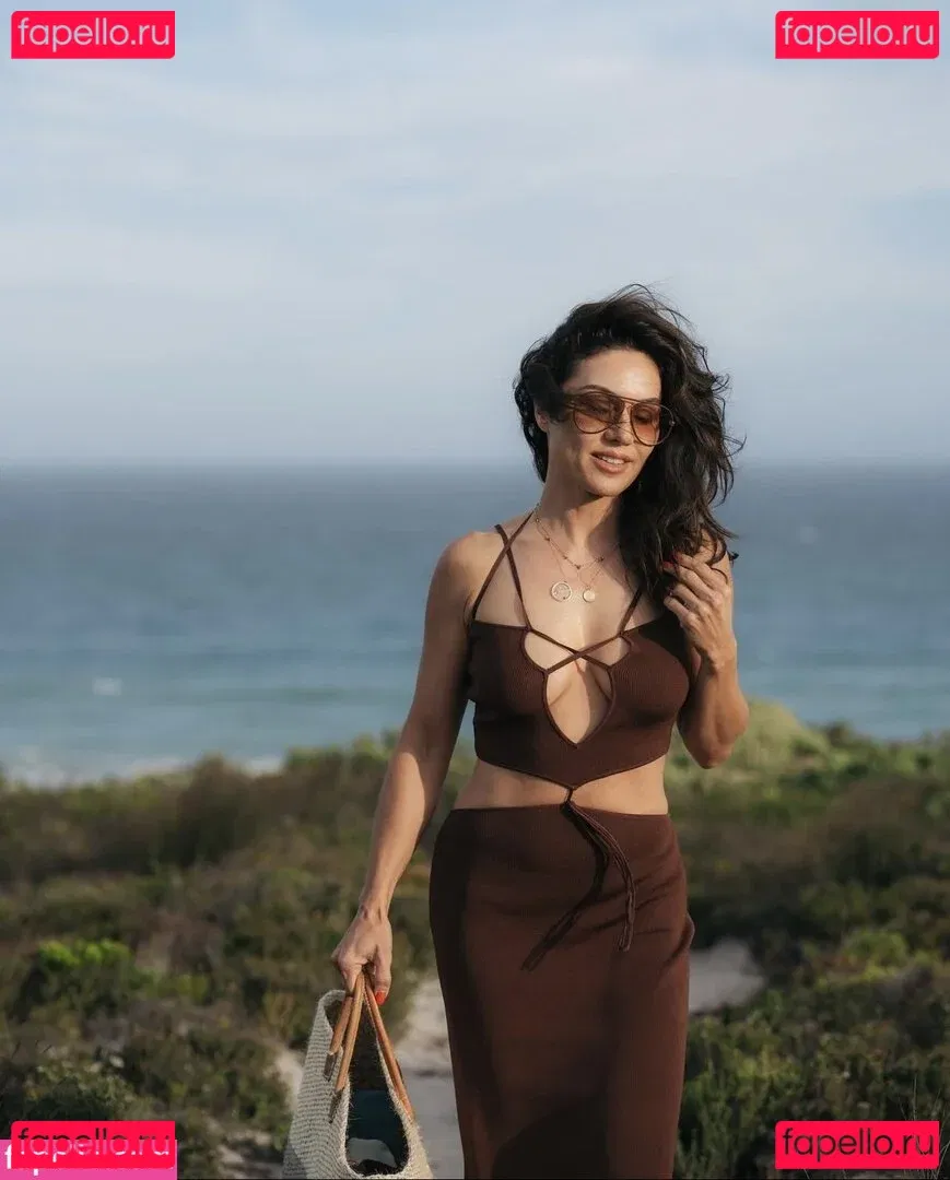 Nazan Eckes Onlyfans Photo Gallery 