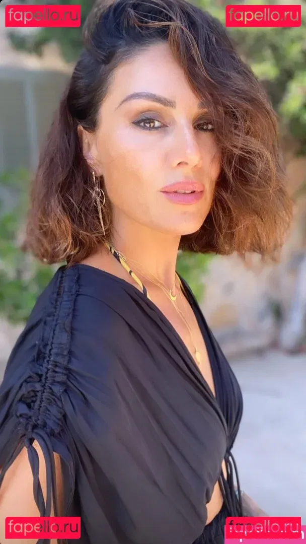 Nazan Eckes Onlyfans Photo Gallery 